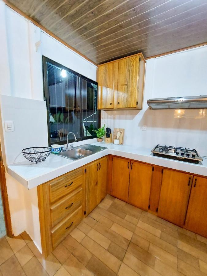 Вілла Casa Bambu, Con Ac Y Wifi Пуерот-Хіменес Екстер'єр фото